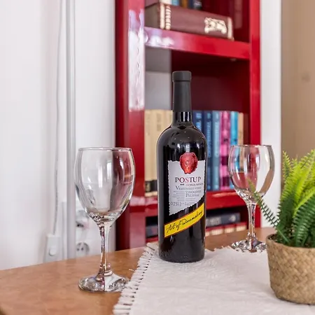 Ferula, 3 Bedroom Near Bacvice Appartement Split