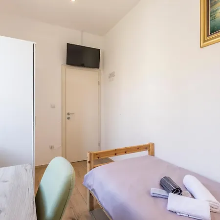 Appartement Ferula, 3 Bedroom Near Bacvice Split