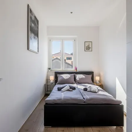 Ferula, 3 Bedroom Near Bacvice Lejlighed