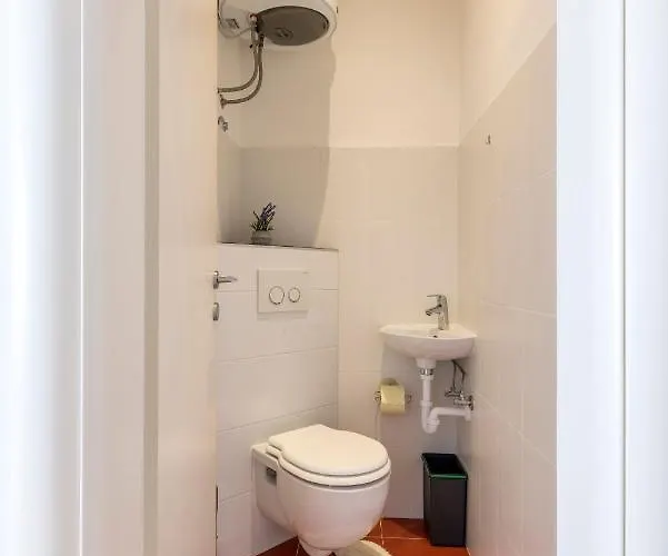 Ferula, 3 Bedroom Near Bacvice *