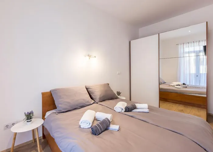 Ferula, 3 Bedroom Near Bacvice *